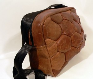 Fussballtasche aus Leder