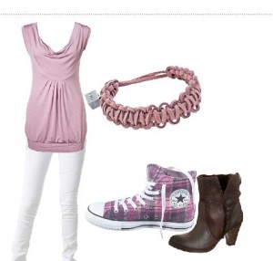 Outfit mit Blümchentasche von Promod